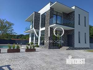 Дом 250м², 3-этажный, участок 6 сот.