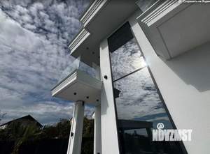 Коттедж 289м², 2-этажный, участок 4 сот.