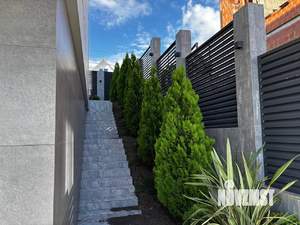 Дом 240м², 2-этажный, участок 4 сот.