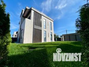 Дом 300м², 2-этажный, участок 6 сот.