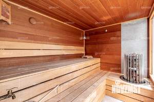 Дом 470м², 2-этажный, участок 15 сот.