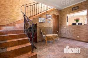 Дом 95м², 2-этажный, участок 6 сот.