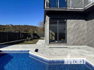 Дом 204м², 3-этажный, участок 4 сот.