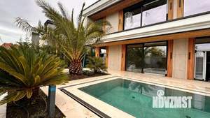 Дом 300м², 2-этажный, участок 6 сот.