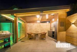 Дом 370м², 3-этажный, участок 6 сот.