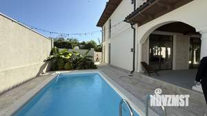 Коттедж 250м², 2-этажный, участок 6 сот.