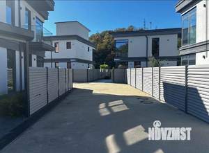 Дом 153м², 2-этажный, участок 4 сот.