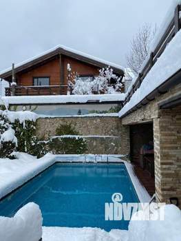 Дом 900м², 3-этажный, участок 10 сот.