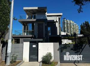 Дом 240м², 2-этажный, участок 4 сот.