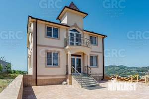 Дом 307м², 3-этажный, участок 8 сот.