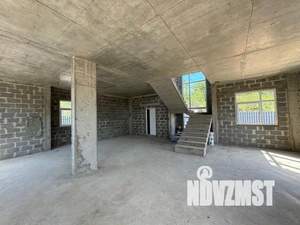 Дом 200м², 2-этажный, участок 4 сот.