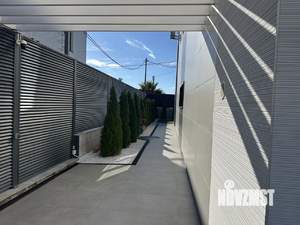 Дом 220м², 2-этажный, участок 9 сот.