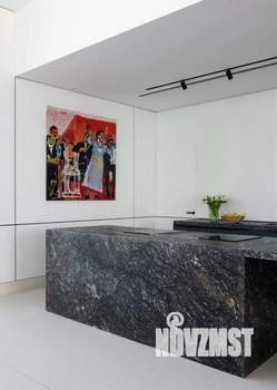 Дом 210м², 2-этажный, участок 12 сот.