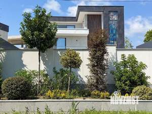 Дом 350м², 3-этажный, участок 7 сот.