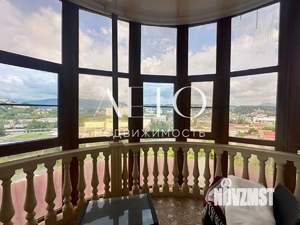 Дом 276м², 3-этажный, участок 5 сот.