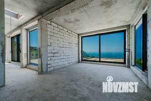 Дом 320м², 2-этажный, участок 8 сот.