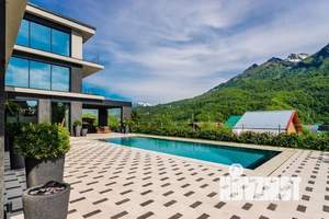 Коттедж 490м², 3-этажный, участок 11 сот.