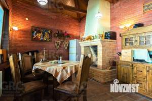 Дом 220м², 2-этажный, участок 6 сот.