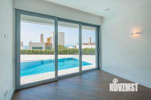 Коттедж 968м², 4-этажный, участок 8 сот.