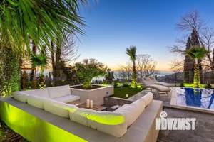 Дом 270м², 2-этажный, участок 9 сот.