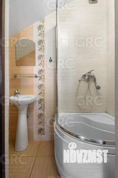 Дом 95м², 2-этажный, участок 6 сот.