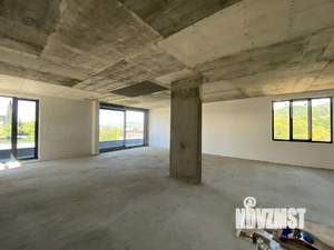 Дом 220м², 2-этажный, участок 6 сот.