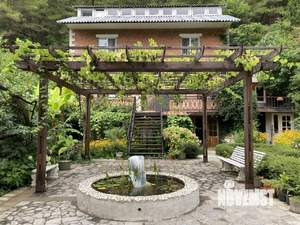 Дом 259м², 3-этажный, участок 7 сот.