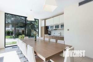 Коттедж 400м², 3-этажный, участок 12 сот.