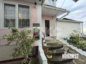 Дом 229м², 2-этажный, участок 4 сот.