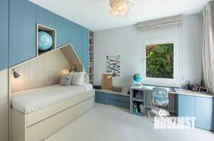 Дом 300м², 2-этажный, участок 8 сот.