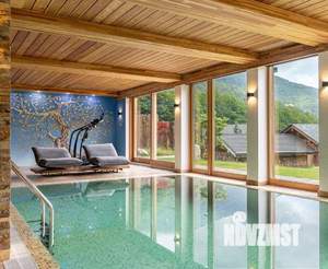 Дом 600м², 2-этажный, участок 30 сот.