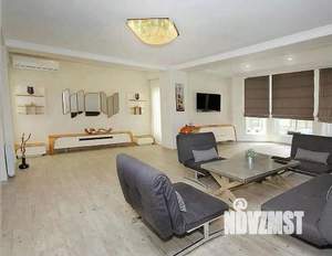 Дом 300м², 2-этажный, участок 8 сот.