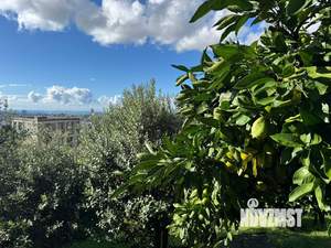 Дом 190м², 3-этажный, участок 7 сот.