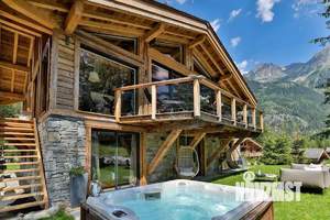 Дом 330м², 3-этажный, участок 13 сот.