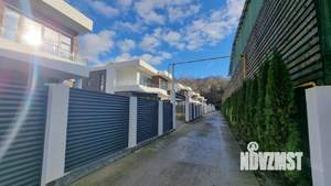 Коттедж 220м², 2-этажный, участок 5 сот.