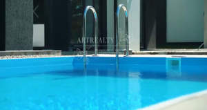 Дом 196м², 2-этажный, участок 6 сот.