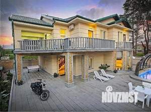 Дом 300м², 2-этажный, участок 8 сот.