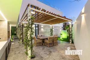 Коттедж 260м², 2-этажный, участок 7 сот.