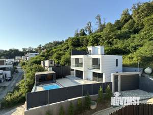 Дом 170м², 2-этажный, участок 4 сот.