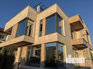 Дом 200м², 3-этажный, участок 4 сот.