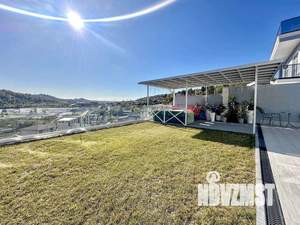 Дом 200м², 3-этажный, участок 3 сот.