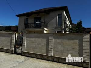 Дом 270м², 2-этажный, участок 4 сот.