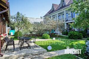 Дом 342м², 2-этажный, участок 15 сот.