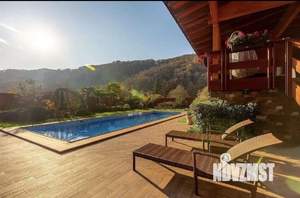 Дом 250м², 2-этажный, участок 6 сот.