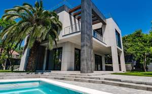 Дом 288м², 3-этажный, участок 8 сот.