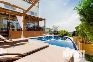 Дом 202м², 3-этажный, участок 6 сот.