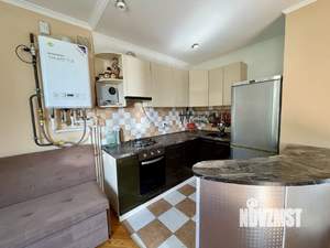 Дом 136м², 3-этажный, участок 8 сот.