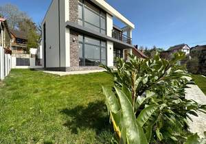 Дом 250м², 2-этажный, участок 7 сот.