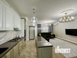 Таунхаус 198м², 3-этажный, участок 3 сот.