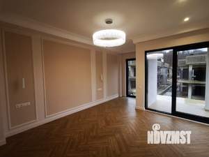 Коттедж 240м², 2-этажный, участок 4 сот.